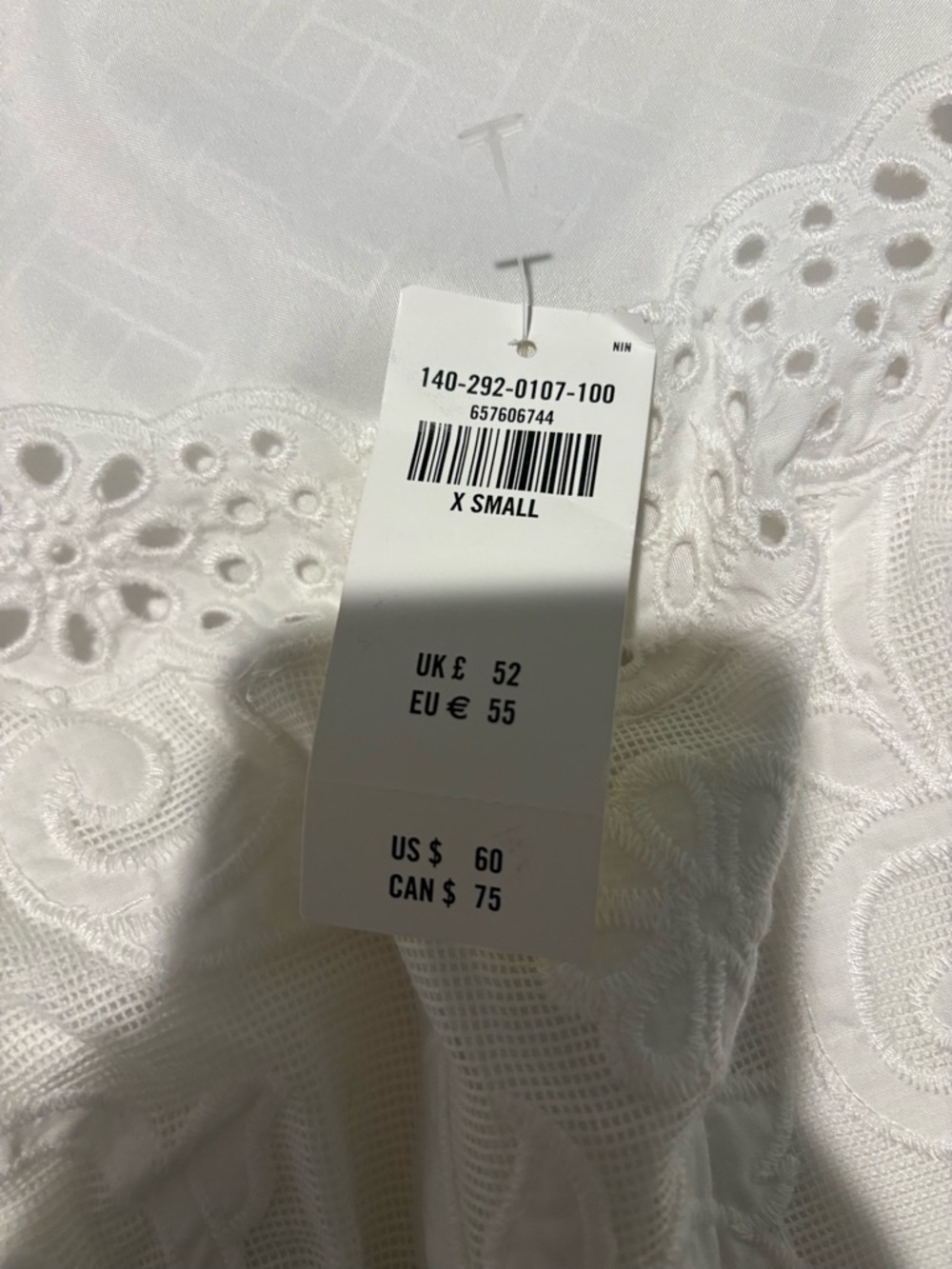 Abercrombie & Fitch White Lace Embroidered Crop Top - Picture 6 of 10